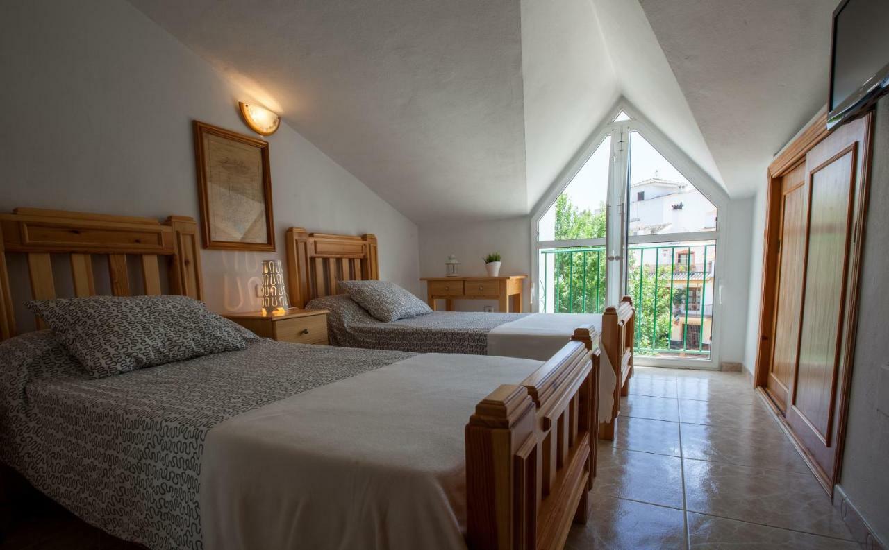 Hostal Sango Sierra De Las Nieves Alozaina ภายนอก รูปภาพ